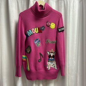 Italian made by Regina    90% wool 10% cashmere hot pink sweater
